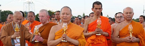 600508 พระพรหมบัณฑิต ผู้นำชาวพุทธ พระธรรมทูต เวียนเทียนวันวิสาข 0