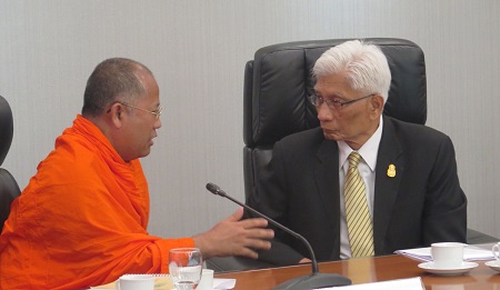 610914 รอง กต ร่วมประชุมเตรียมรับหน่อพระศรีมหาโพธิ์ศรีลังกา ณ ทำเนียบ 0